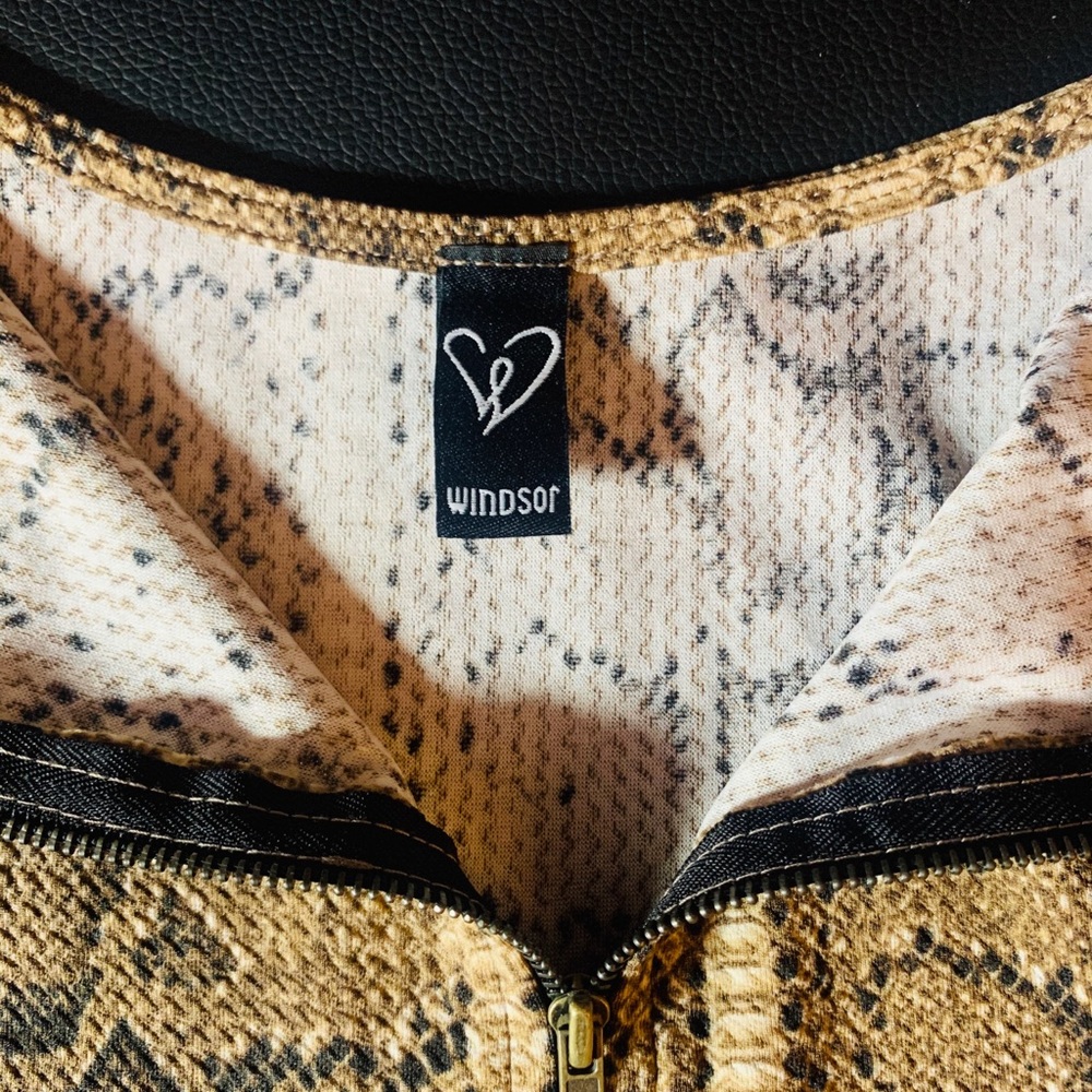 Snakeskin Top - Picture 2 of 2